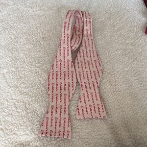 Maker's Mark Branded bow tie in White and Red